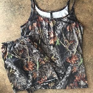 WILDERNESS DREAMS Camo Pajamas - Size XL